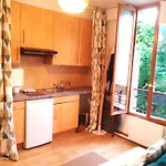 Apartment In Montmartre